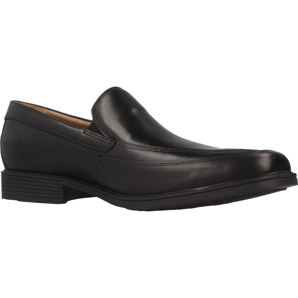CLARKS TILDEN FREE en color NEGRO  (5)