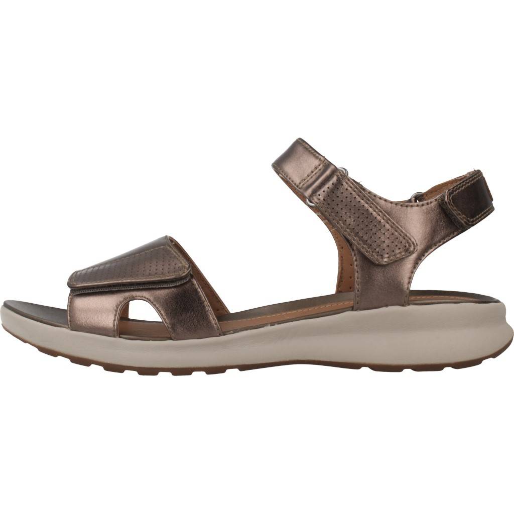 CLARKS   en color MARRON  (2)