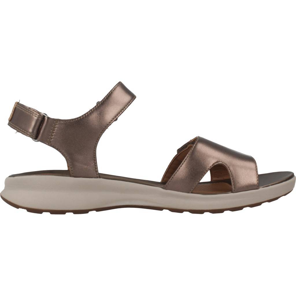 CLARKS   en color MARRON  (4)