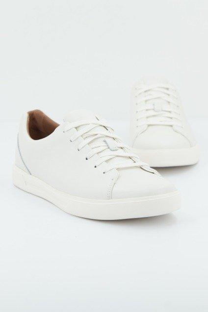 CLARKS   en color BLANCO  (1)