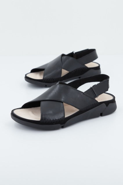 CLARKS TRI ALEXIA BLACK en color NEGRO  (1)
