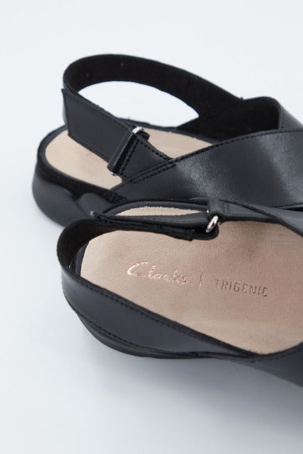 CLARKS TRI ALEXIA BLACK en color NEGRO  (4)