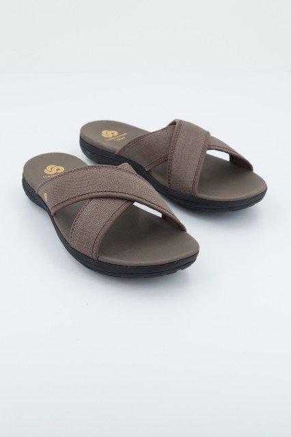 CLARKS STEP BEAT SAIL BROWN en color MARRON  (1)