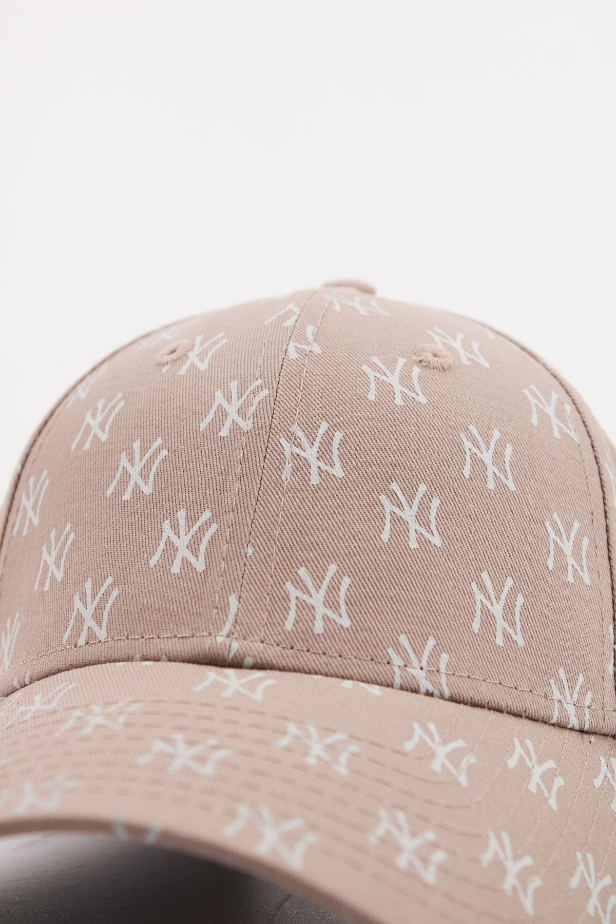 NEW ERA FEMALE MONOGRAM FORTY en color MARRON  (4)