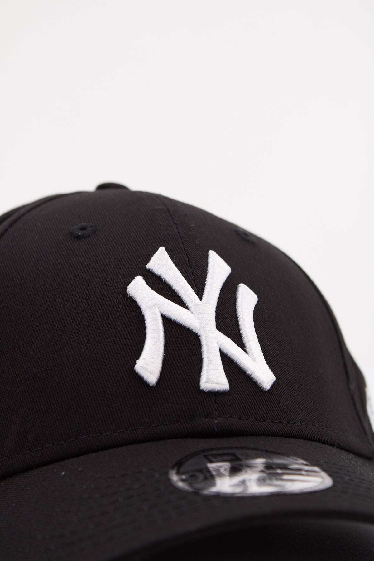 NEW ERA K  MLB LEAGUE en color NEGRO  (4)