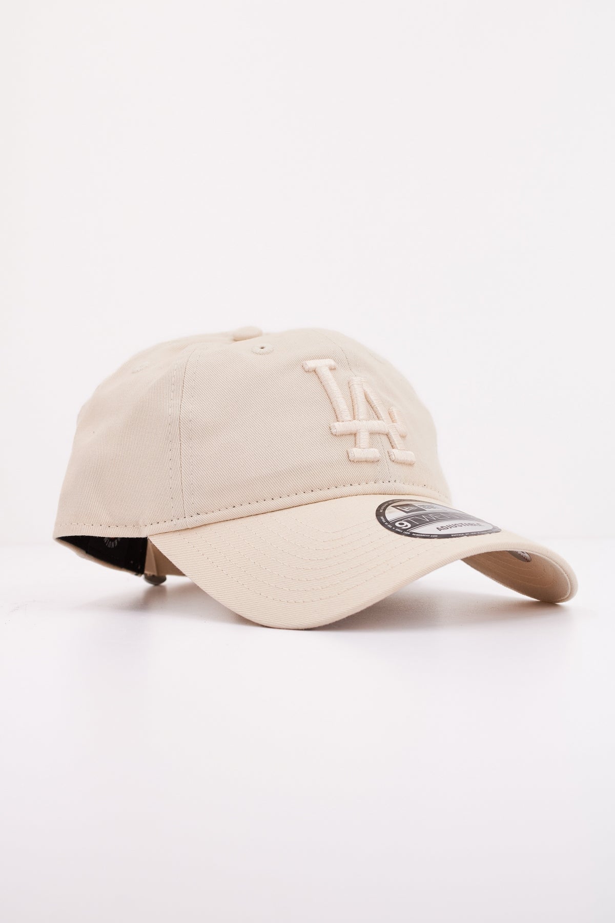 NEW ERA NOS LEAGUE ESS en color BEIS  (2)
