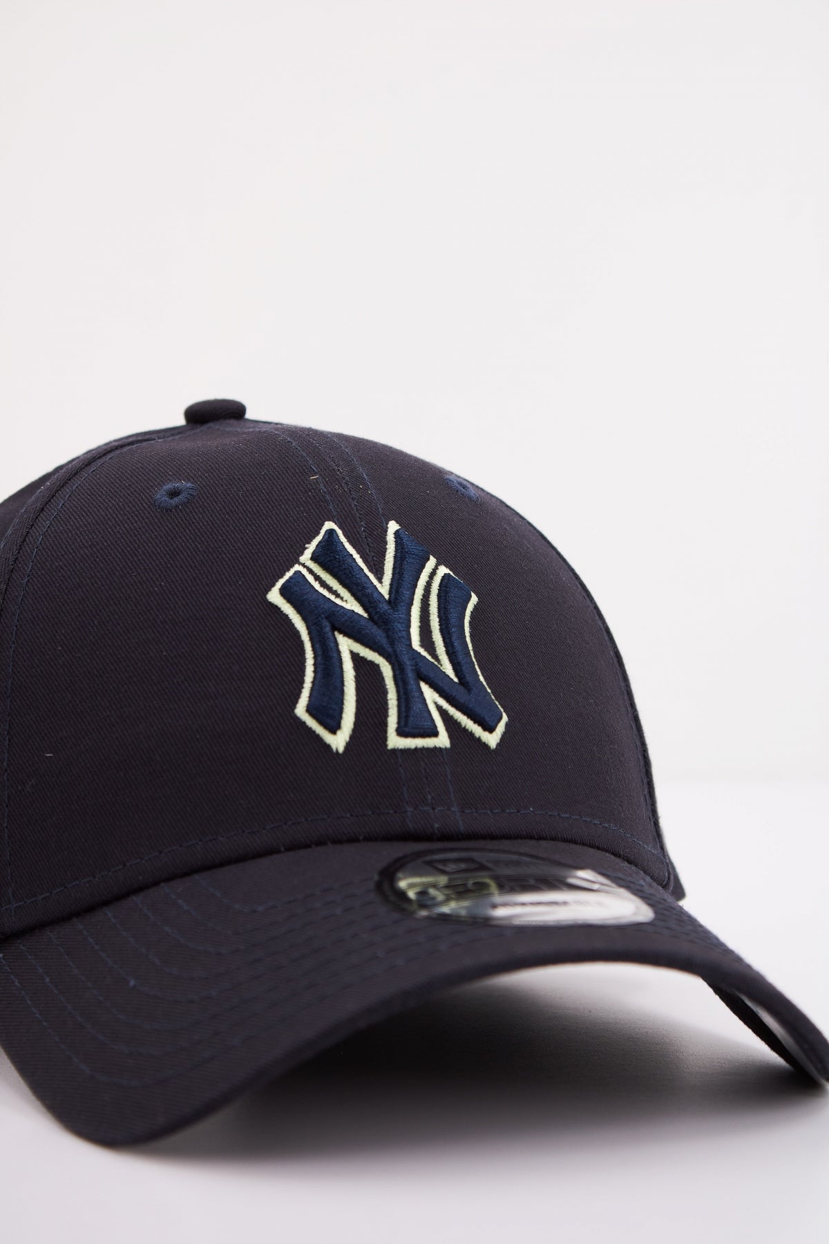 NEW ERA NEW YORK YANKEES EBR en color AZUL  (4)