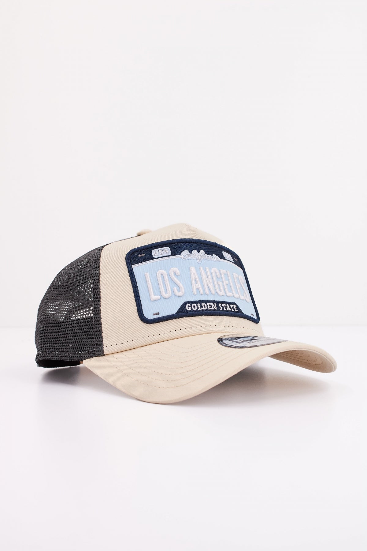 NEW ERA NEW ERA OFW en color BLANCO  (2)