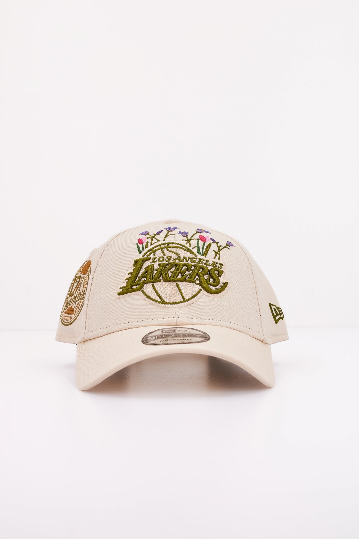 NEW ERA LOS ANGELES LAKERS LTCIN en color BEIS  (1)