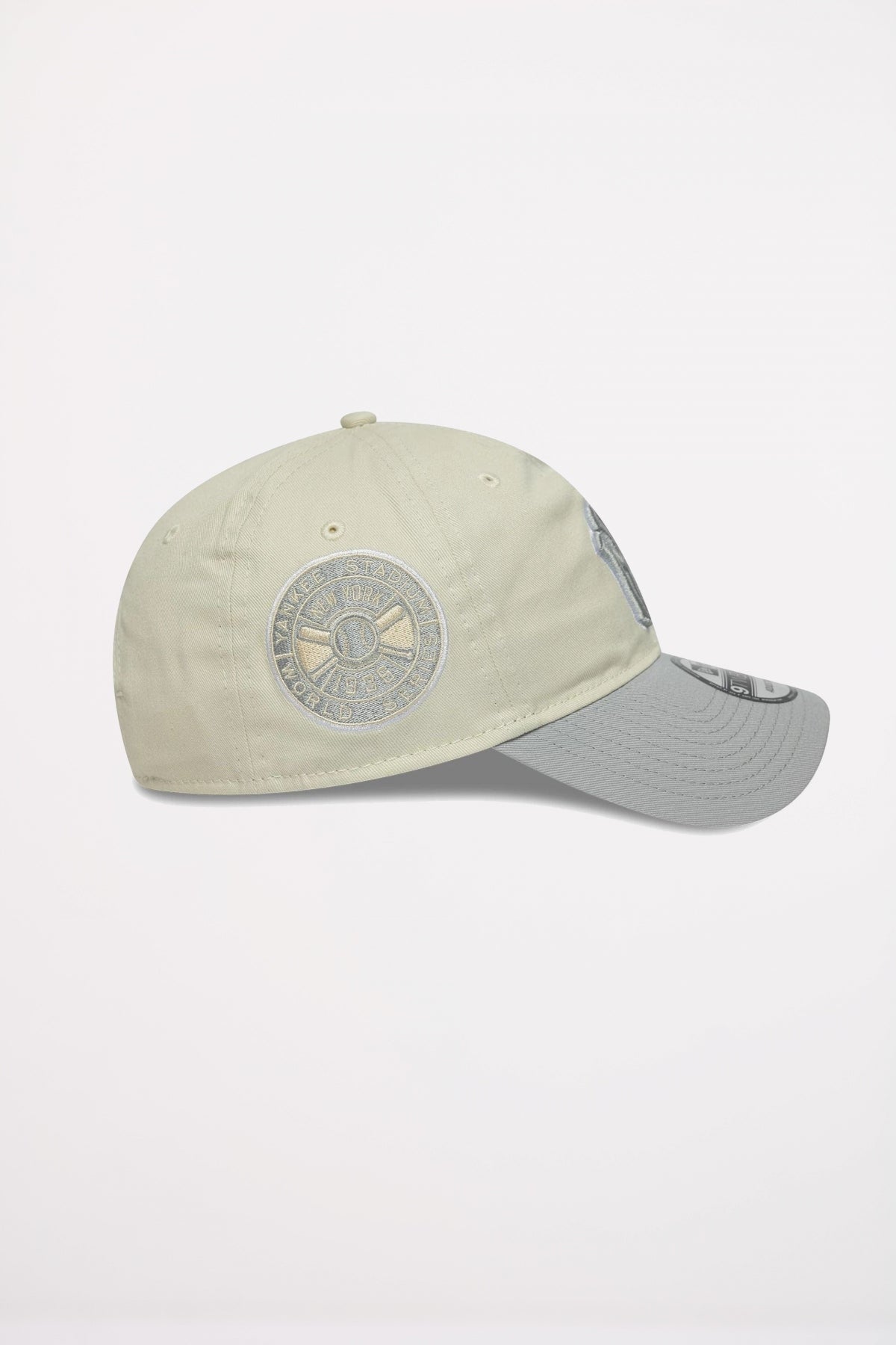 NEW ERA NEW YORK YANKEES COOPERSTOWN MLB WORLD SERIES CREAM TWENTY ADJU en color BEIS  (4)