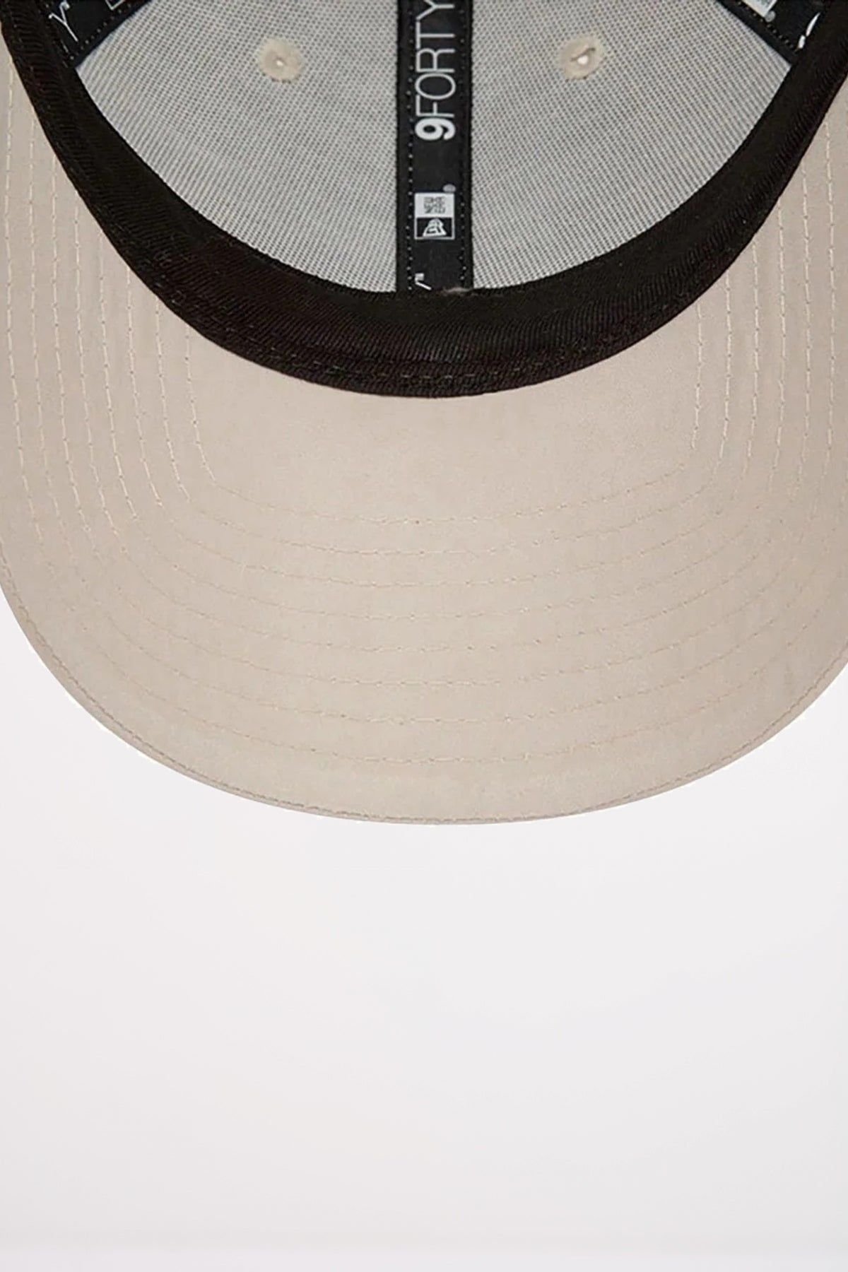 NEW ERA  en color BEIS  (5)