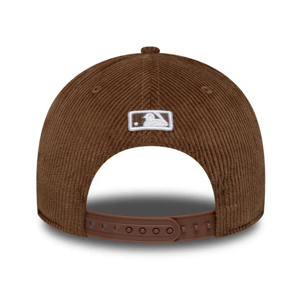 NEW ERA CORD FORTY MC NEYYAN en color MARRON  (6)