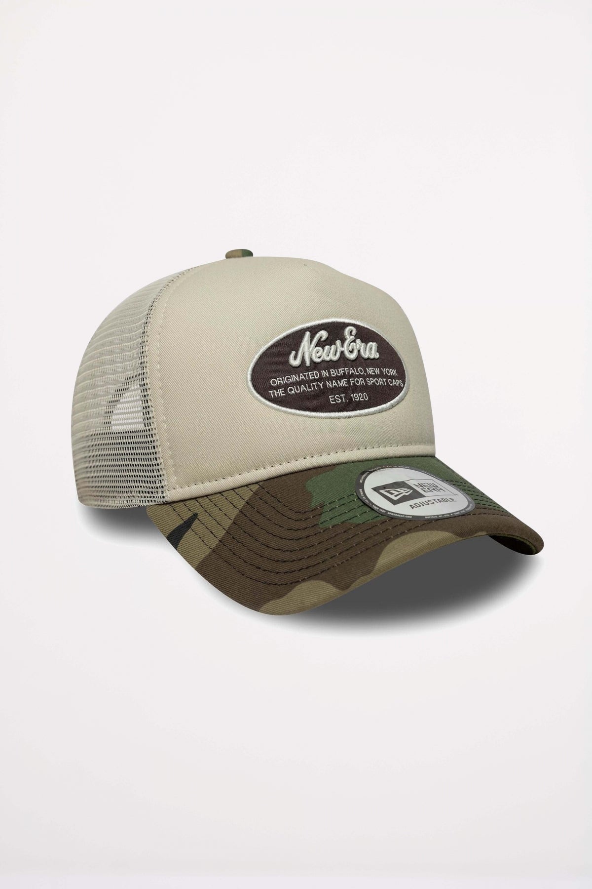NEW ERA NEW ERA OVAL PATCH CREAM FORTY E-FRAME TRUCKER  en color BEIS  (3)