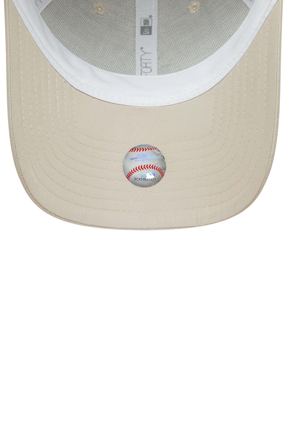 NEW ERA TRUKR NEYYAN  STNNOV en color BEIS  (4)