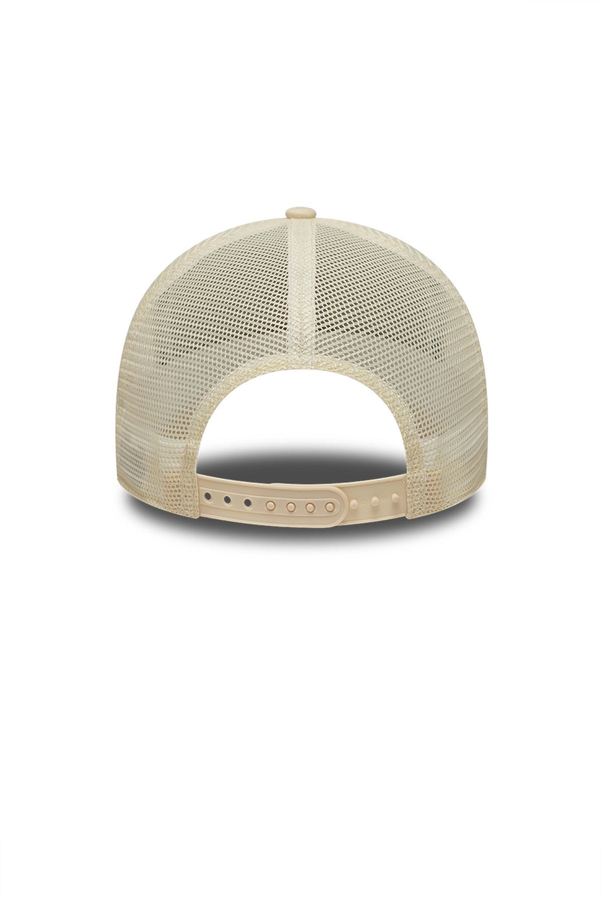 NEW ERA OUTLINE EF TRUCKER  en color BEIS  (2)