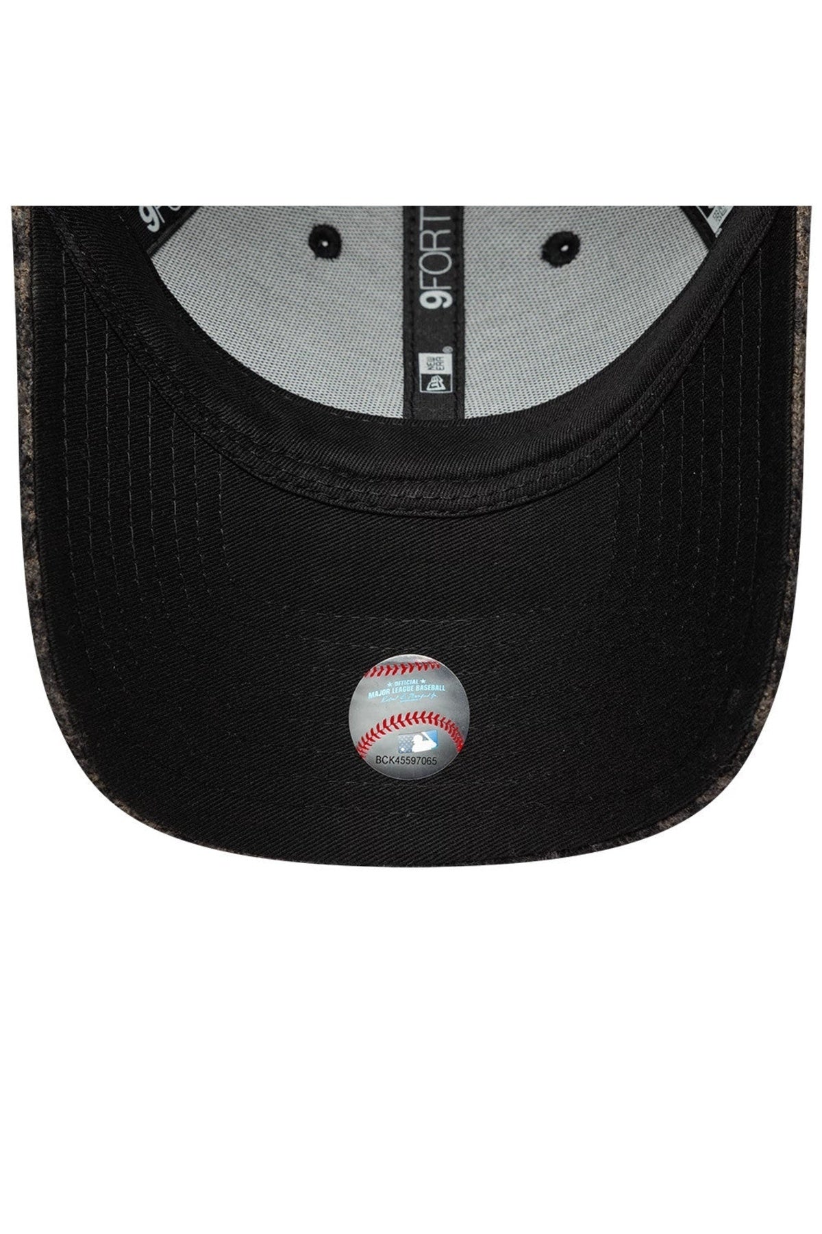 NEW ERA WMNS COSY LEOPARD FORTY LOSDOD en color ANIMAL PRINT  (4)