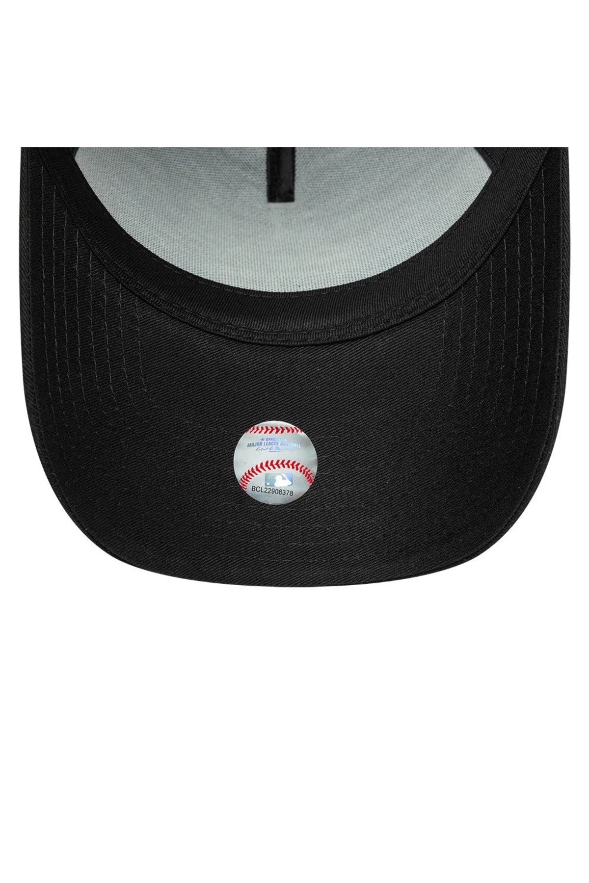 NEW ERA METALLIC OUTLINE EFRAME NEYYAN en color NEGRO  (4)