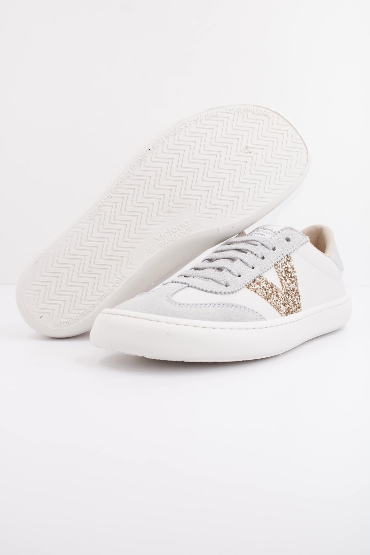 VICTORIA OLMO BAREFOOT EFECTO PIEL en color GRIS  (5)