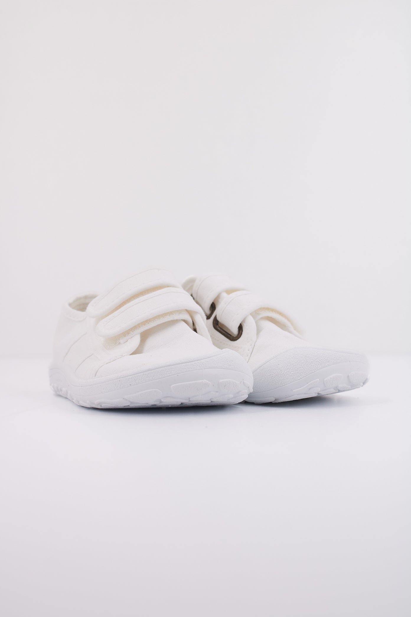 VICTORIA BOSCO BASKET  en color BLANCO  (2)