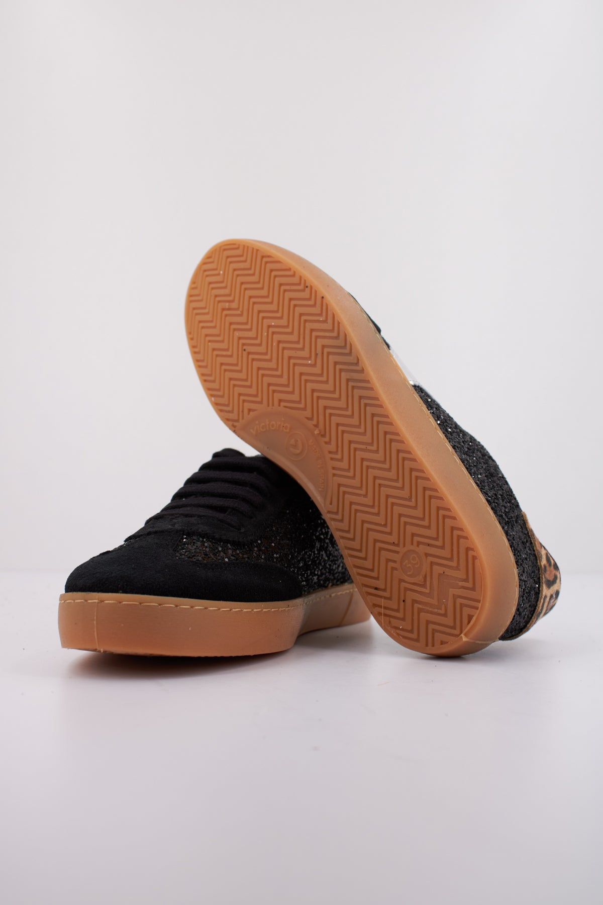 VICTORIA V BERLIN en color NEGRO  (5)