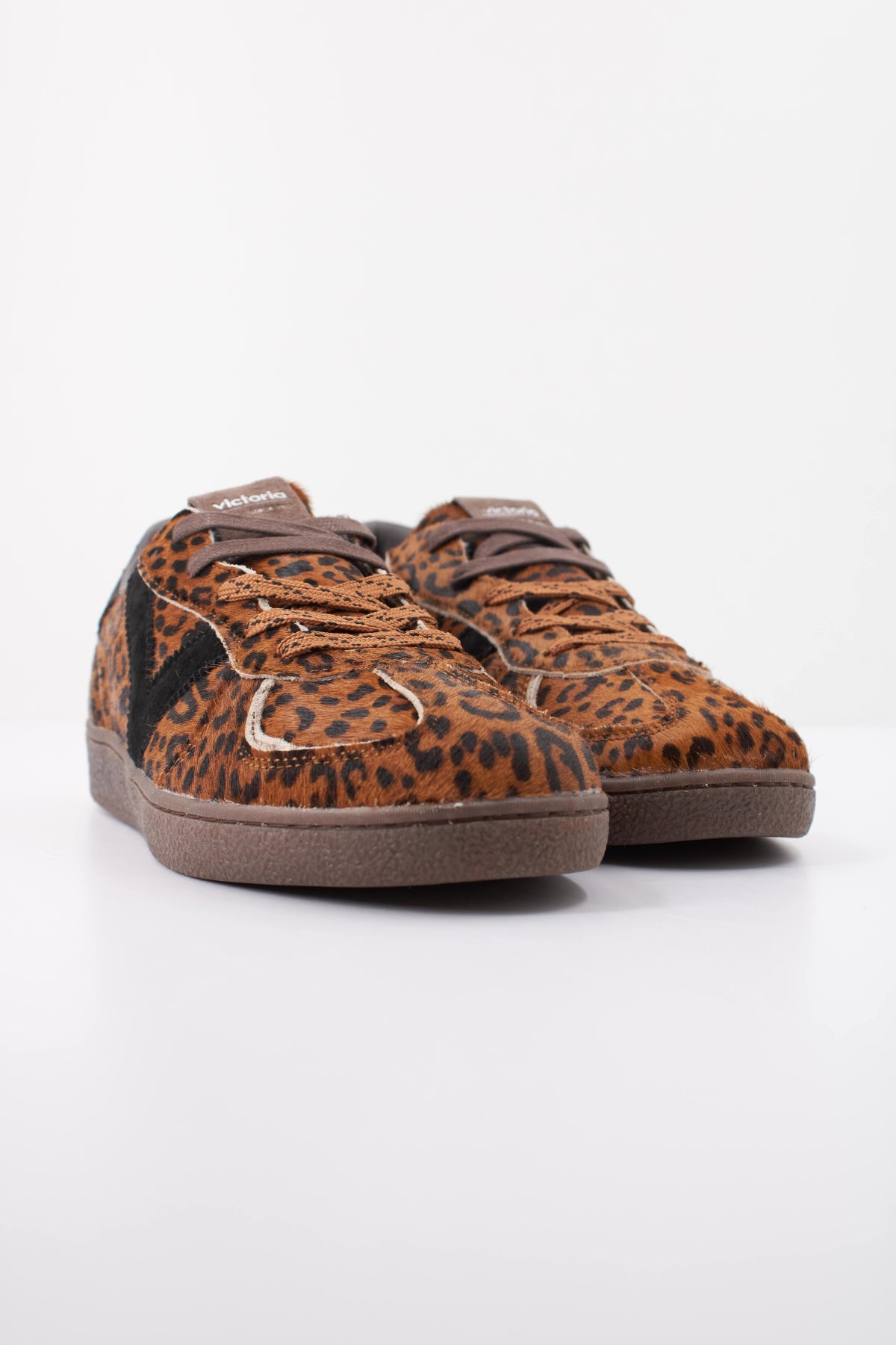 VICTORIA V DEPORTIVO CORDONES en color ANIMAL PRINT  (2)