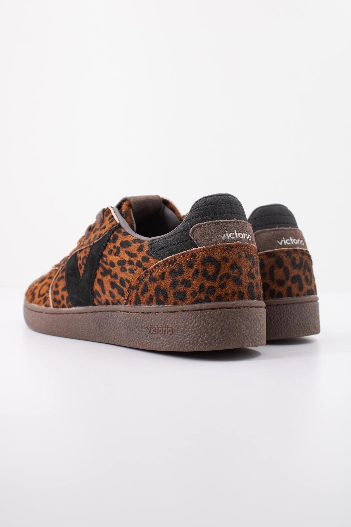 VICTORIA V DEPORTIVO CORDONES en color ANIMAL PRINT  (4)