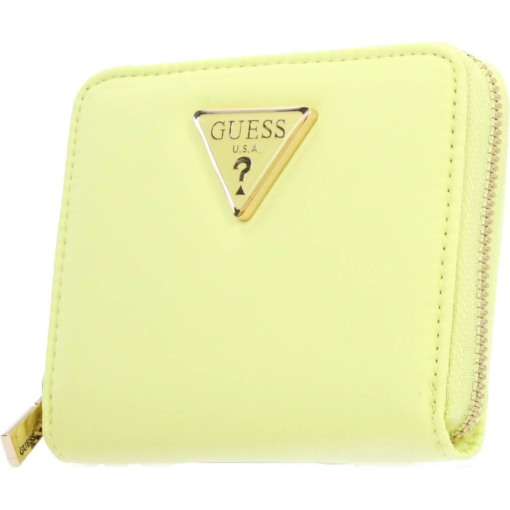 GUESS SWEYG  ECO GEMMA SLG SMALL ZI en color AMARILLO  (1)
