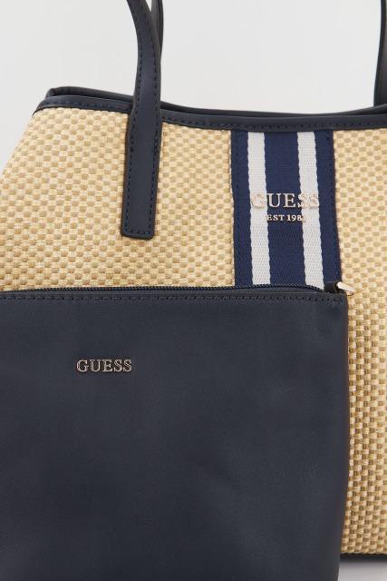 GUESS VIKKY TOTE en color BEIS  (4)