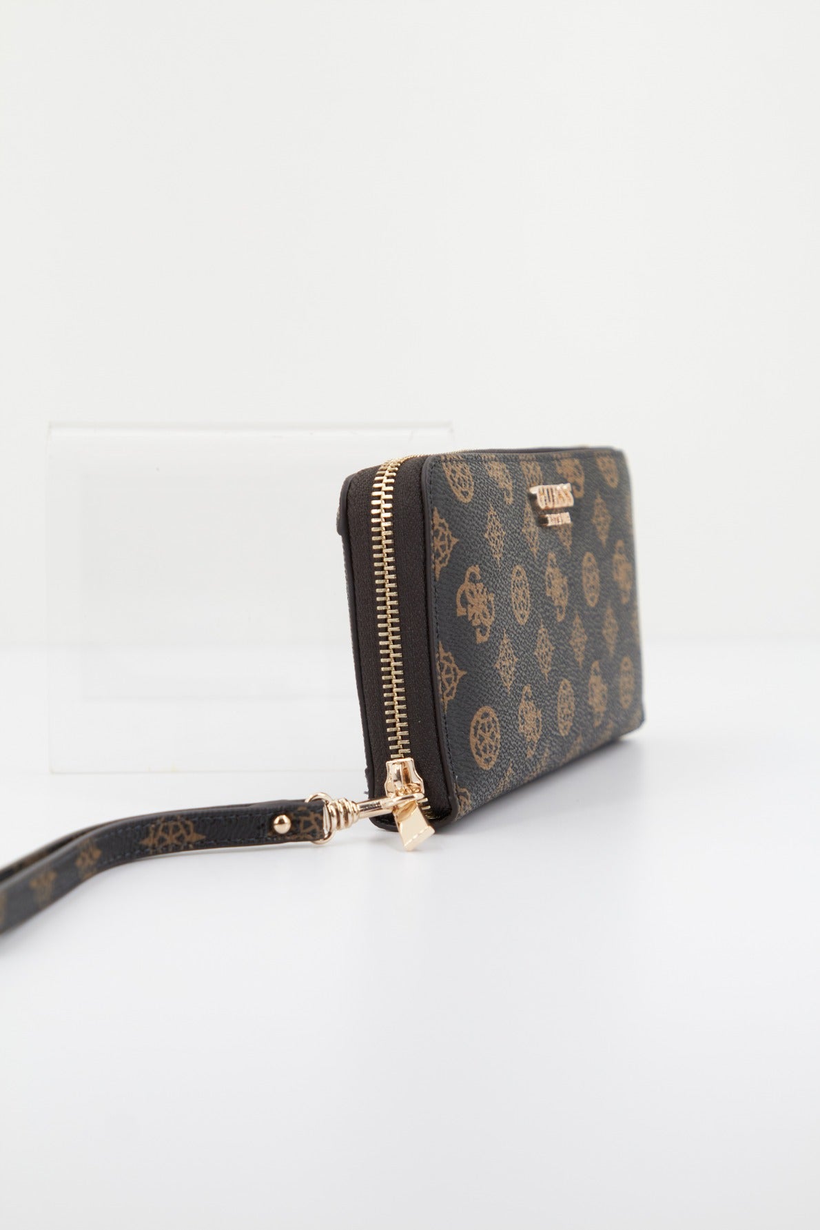 GUESS  LAUREL SLG LARGE ZIP en color MARRON  (3)