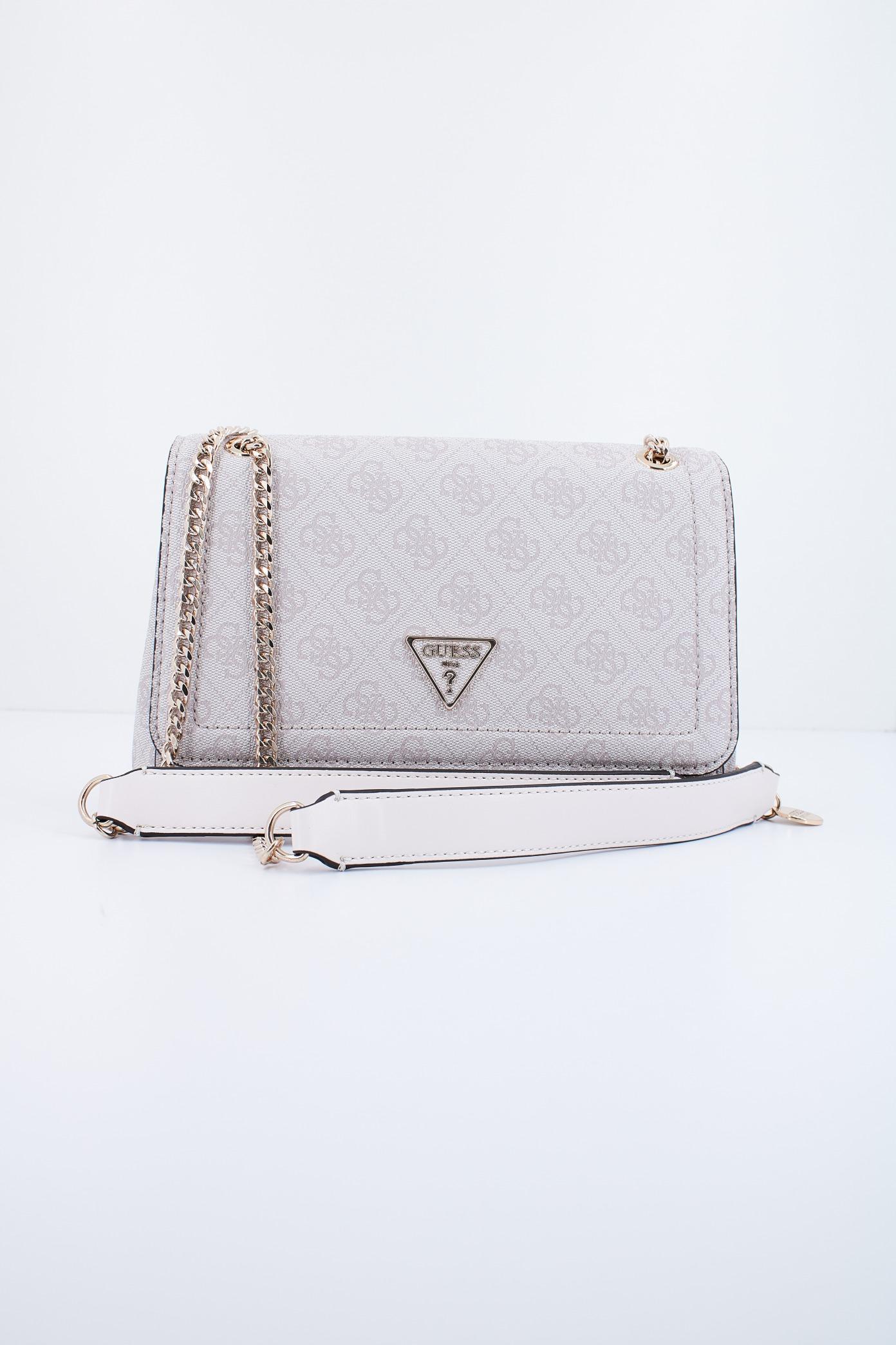 GUESS NOELLE en color ROSA  (1)