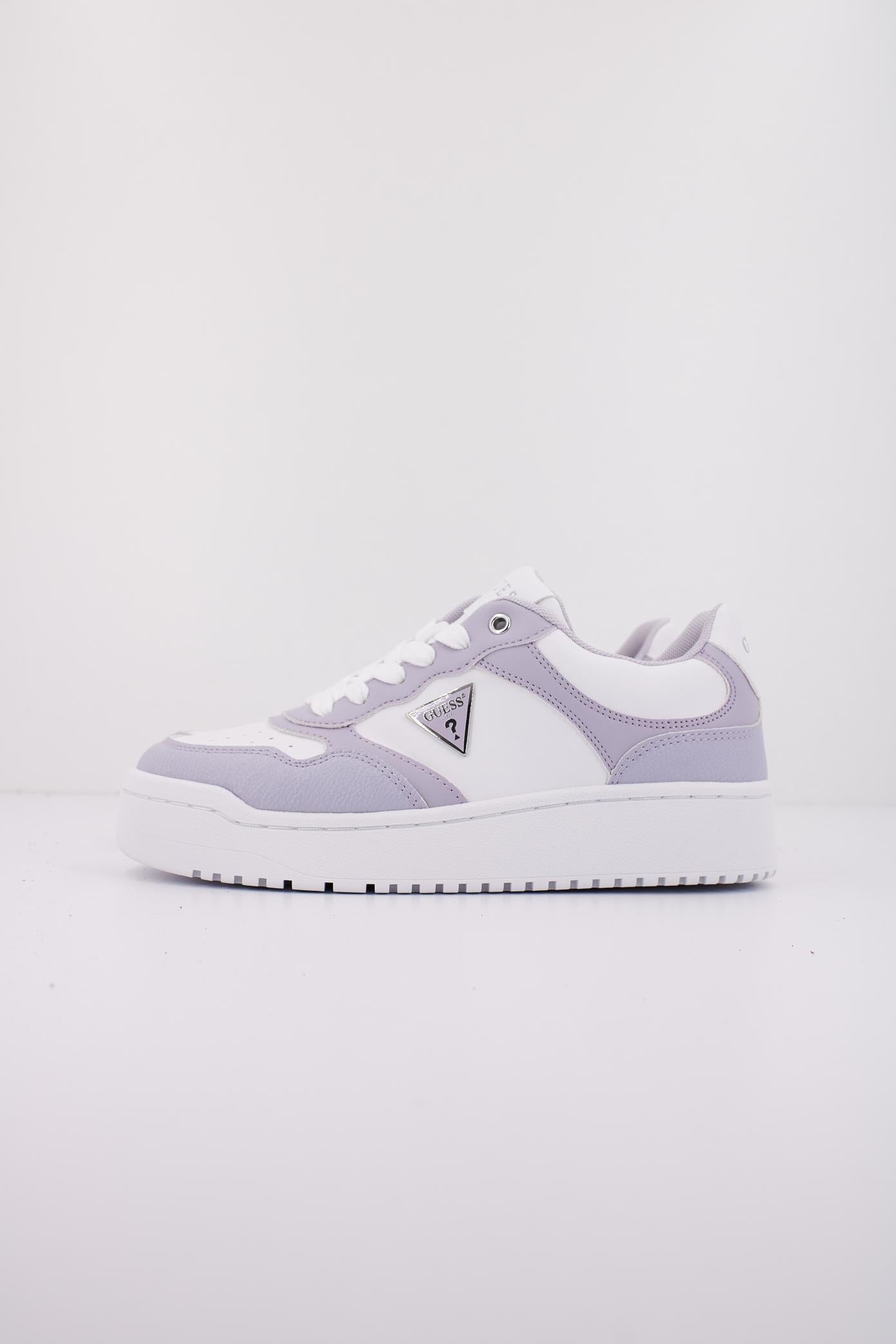 GUESS FLJMR  en color VIOLETA  (1)