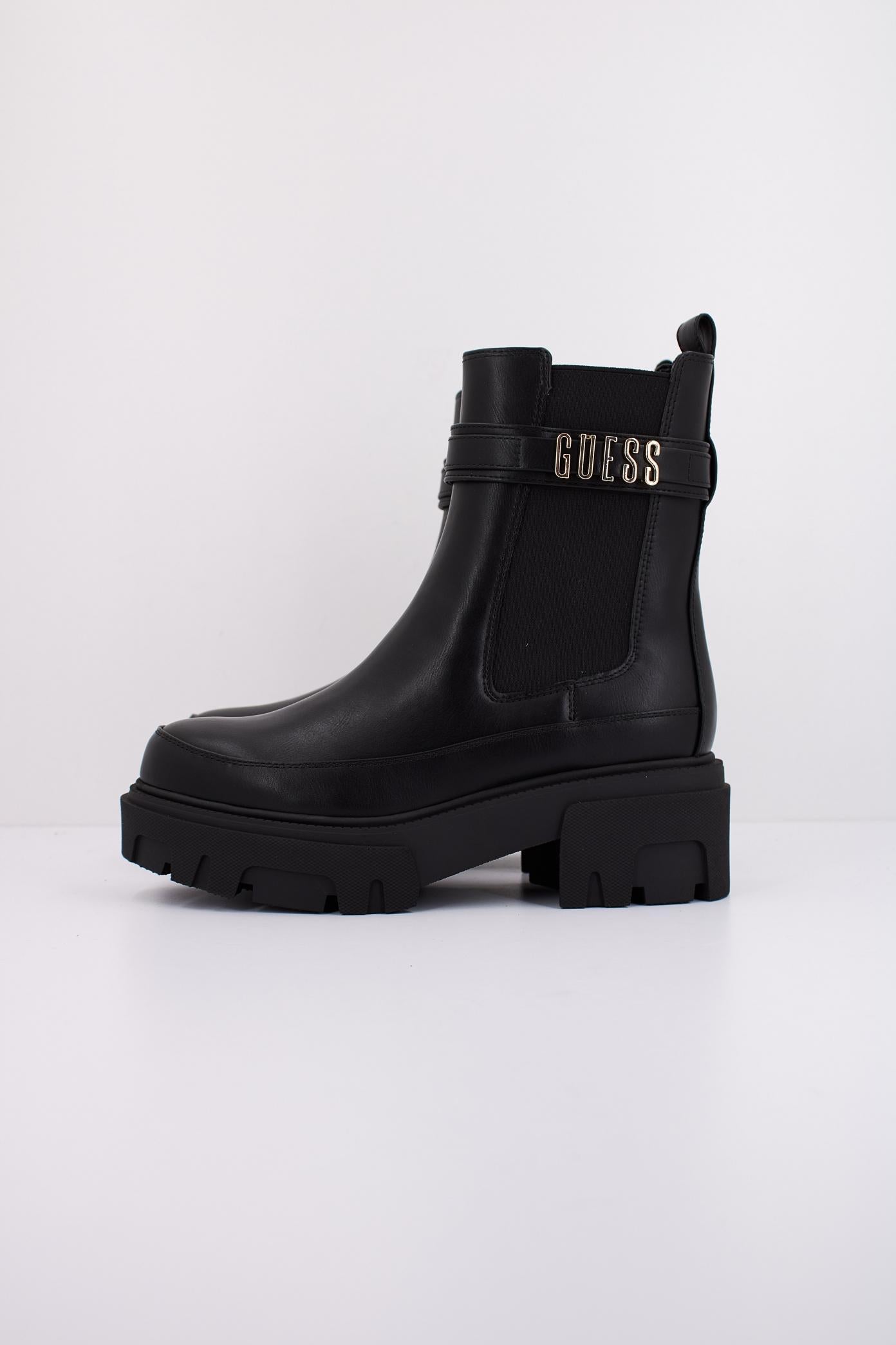 GUESS FLYEA ELE en color NEGRO  (1)