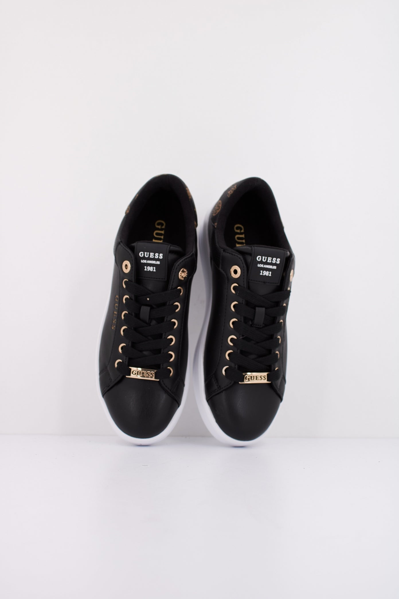GUESS FLFRO  en color NEGRO  (3)