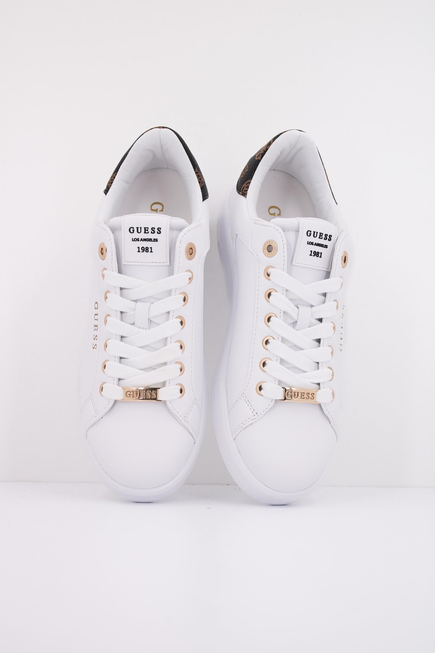 GUESS FLFRO FAL en color BLANCO  (3)
