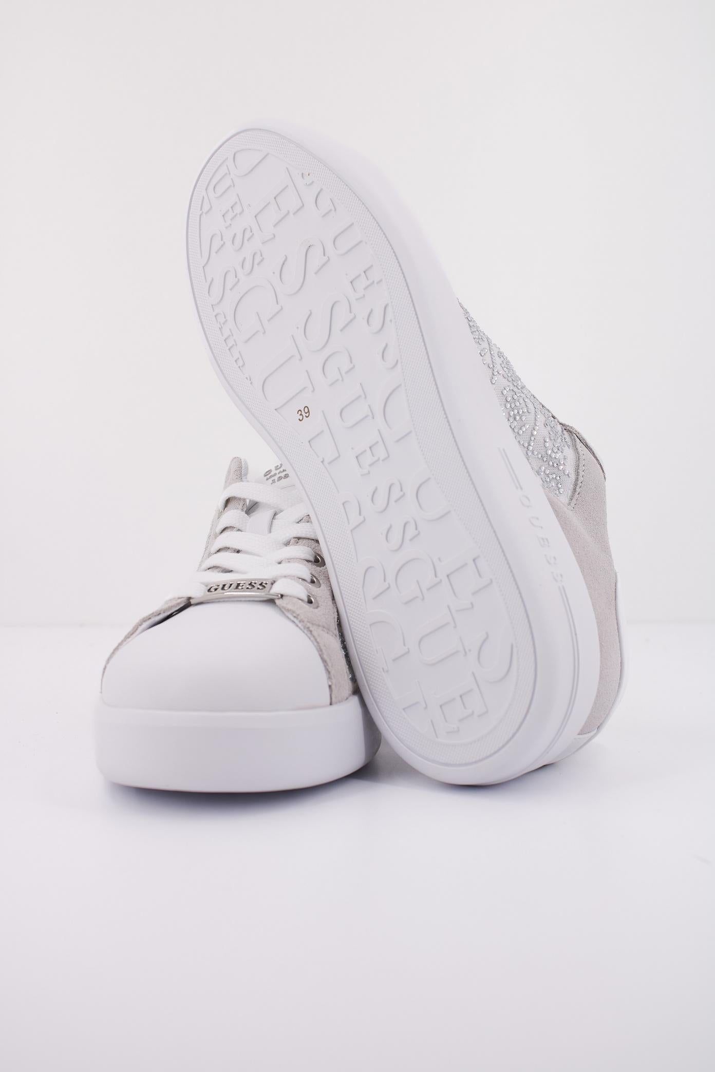 GUESS FLFROK FAL en color BLANCO  (5)
