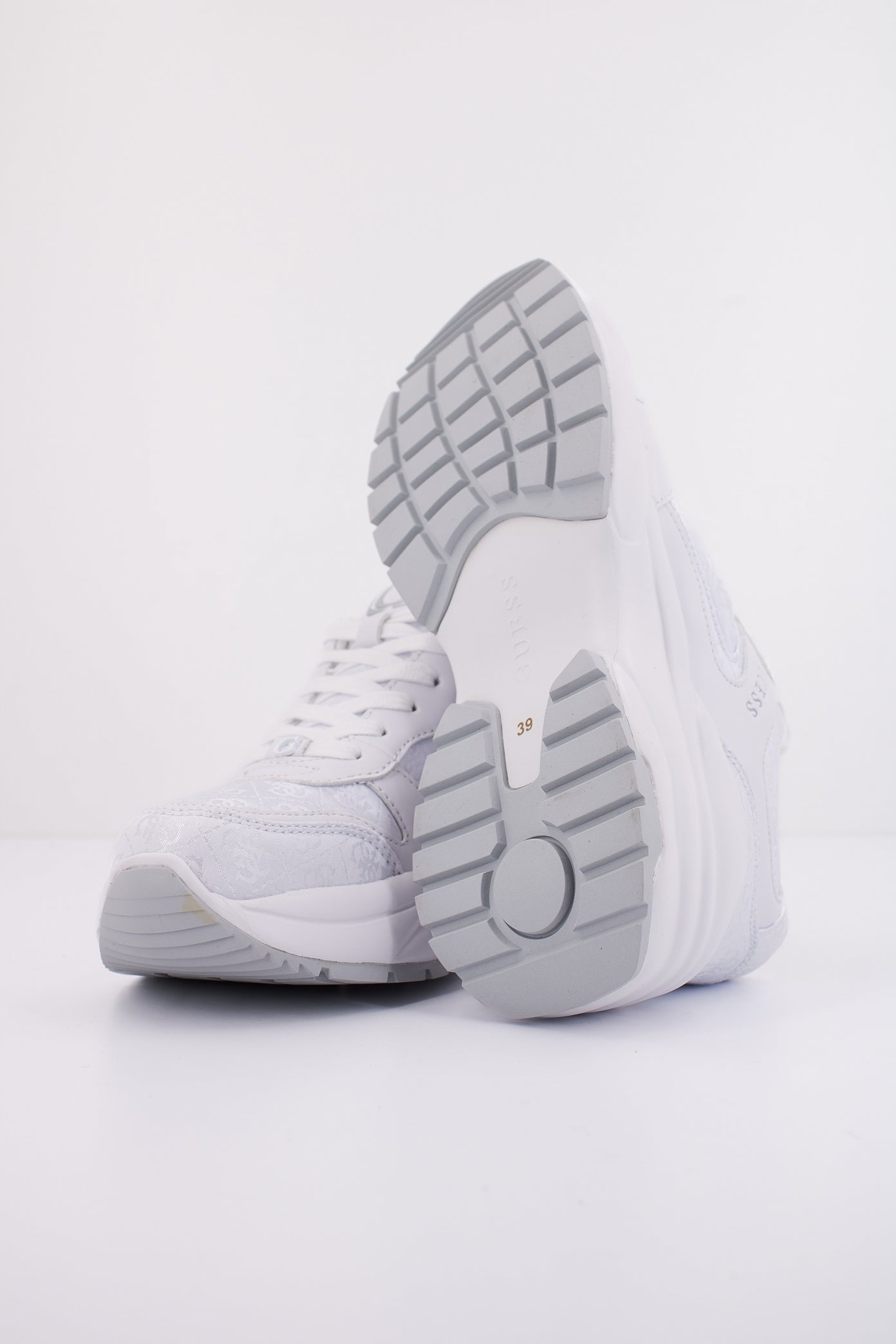 GUESS FLFSAM FAL en color BLANCO  (5)