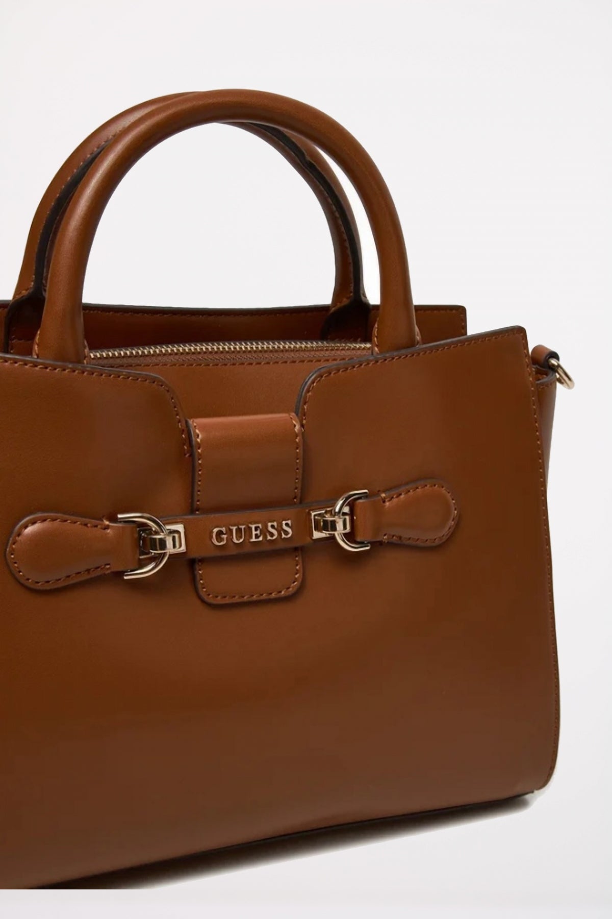 GUESS  en color MARRON  (2)