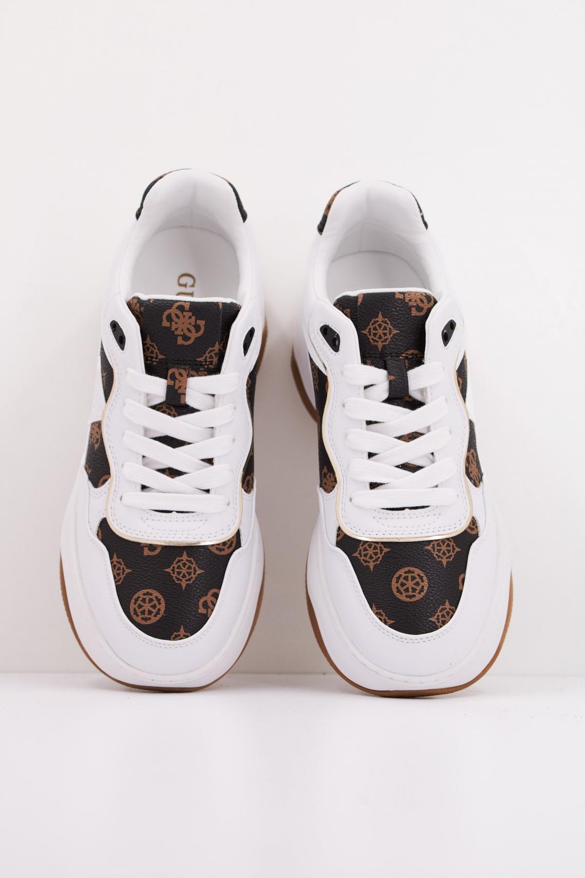 GUESS FLPHAP FAL en color BLANCO  (3)