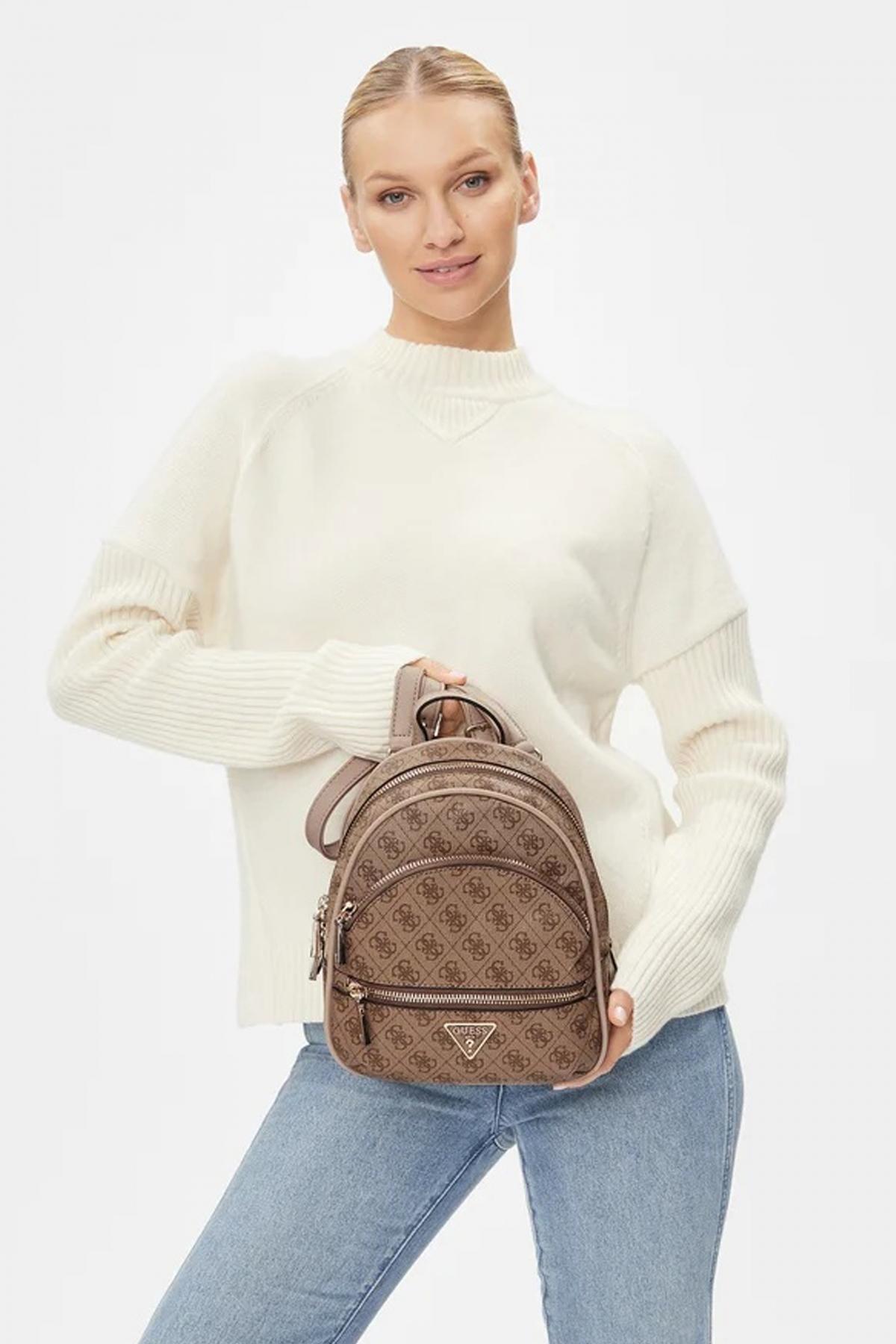GUESS MANHATTAN BACK en color MARRON CLARO  (4)