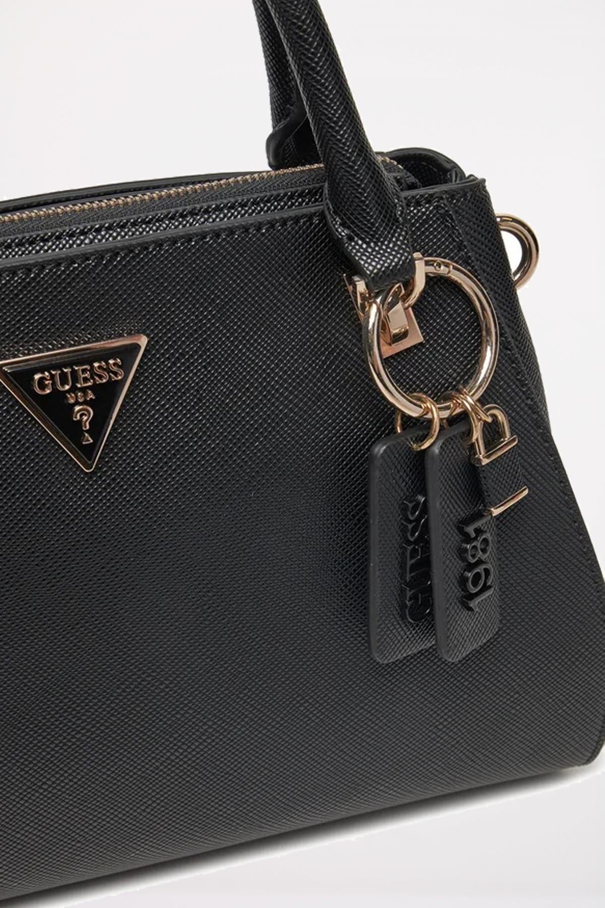 GUESS NOELLE LUXURY SA en color NEGRO  (2)