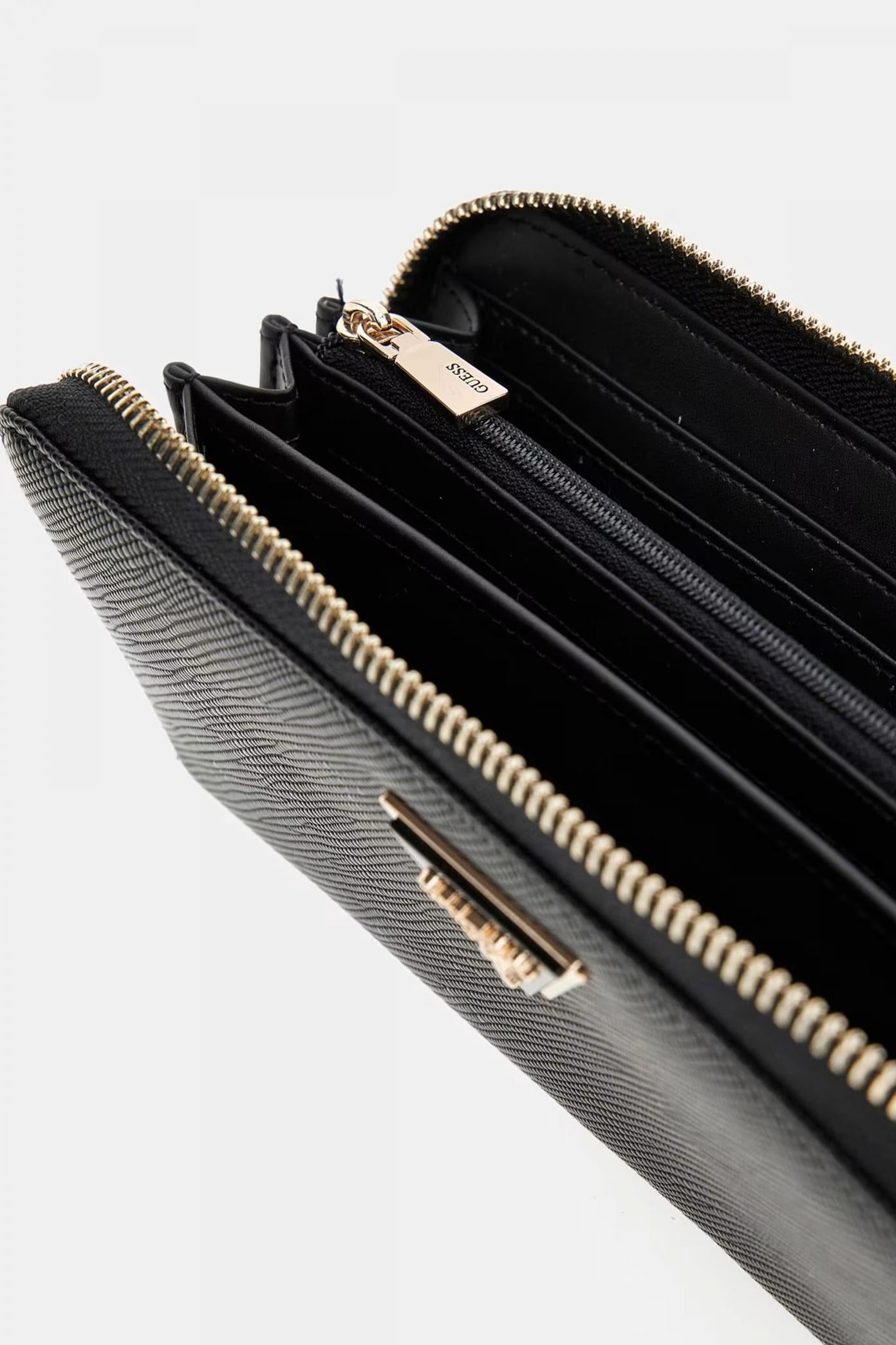 GUESS LAUREL SLG LA en color NEGRO  (3)