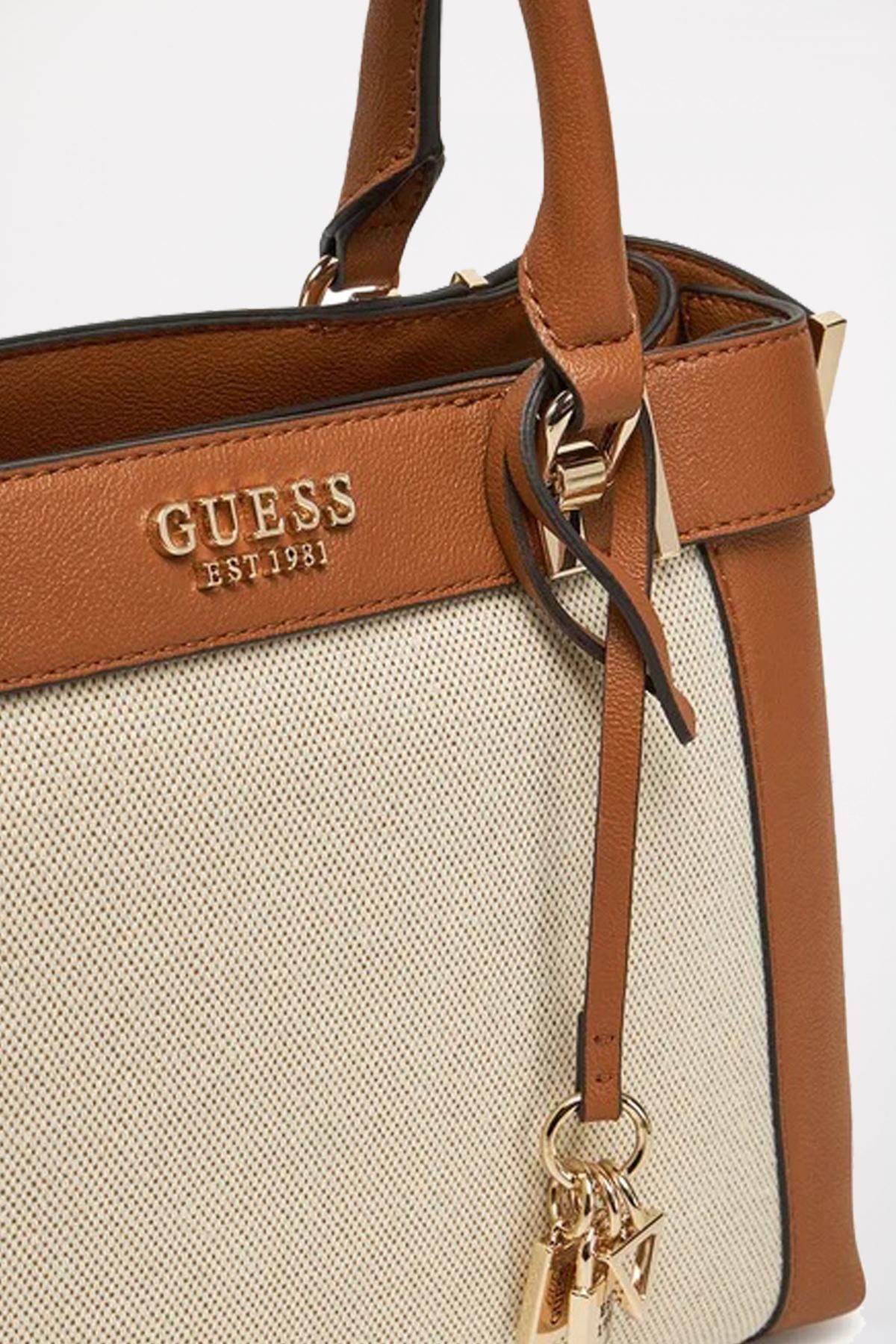 GUESS ANADELA  COMP en color MARRON  (2)
