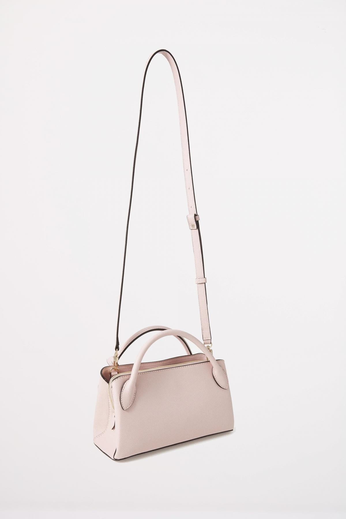GUESS FEDANA SML GIRLFRIEND en color ROSA  (2)