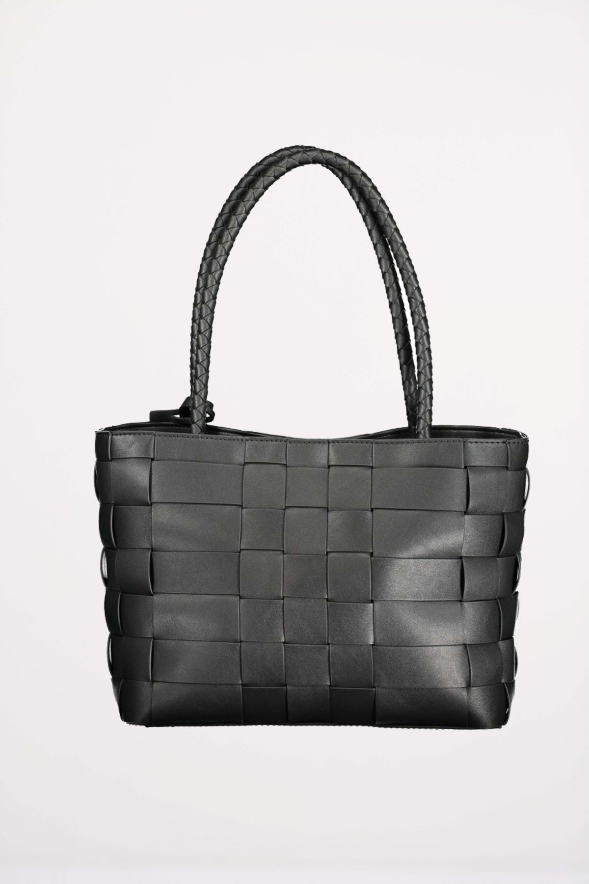 GUESS MAYLEE en color NEGRO  (2)