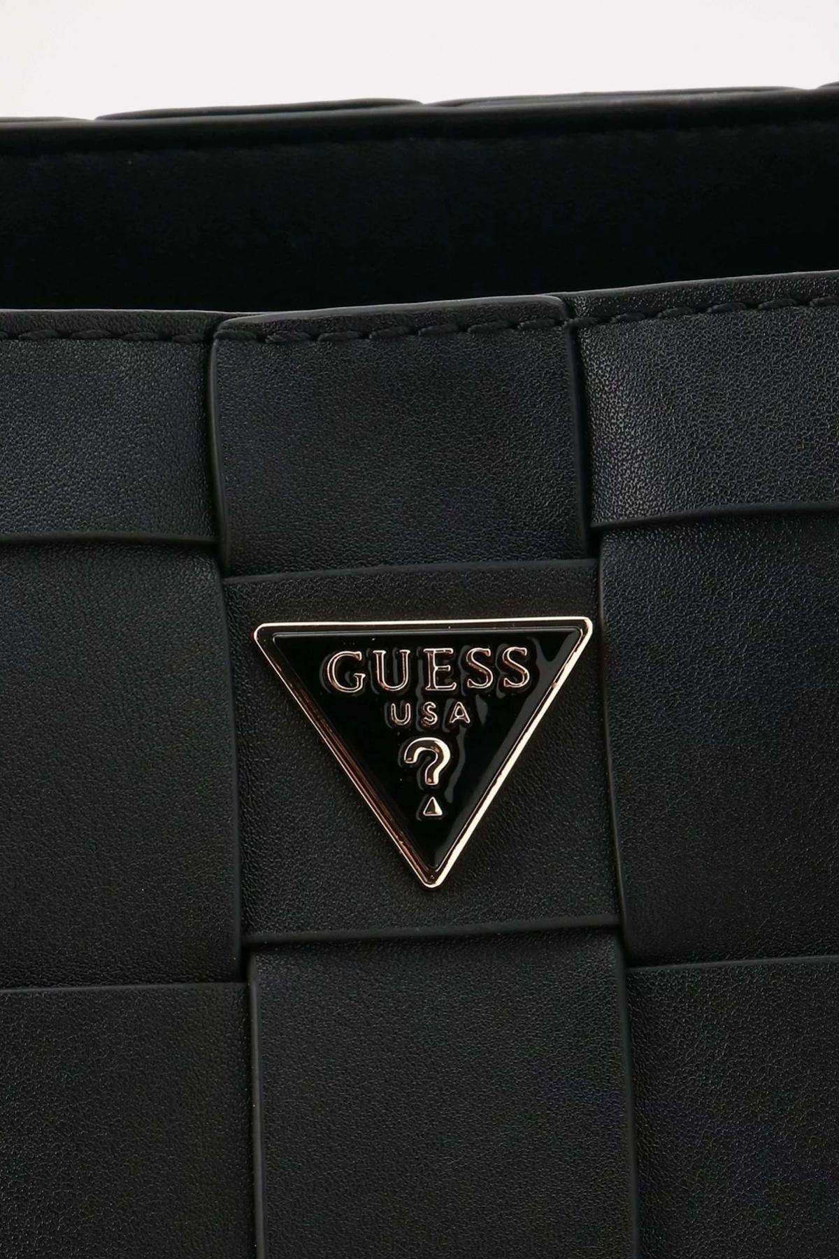 GUESS MAYLEE en color NEGRO  (3)