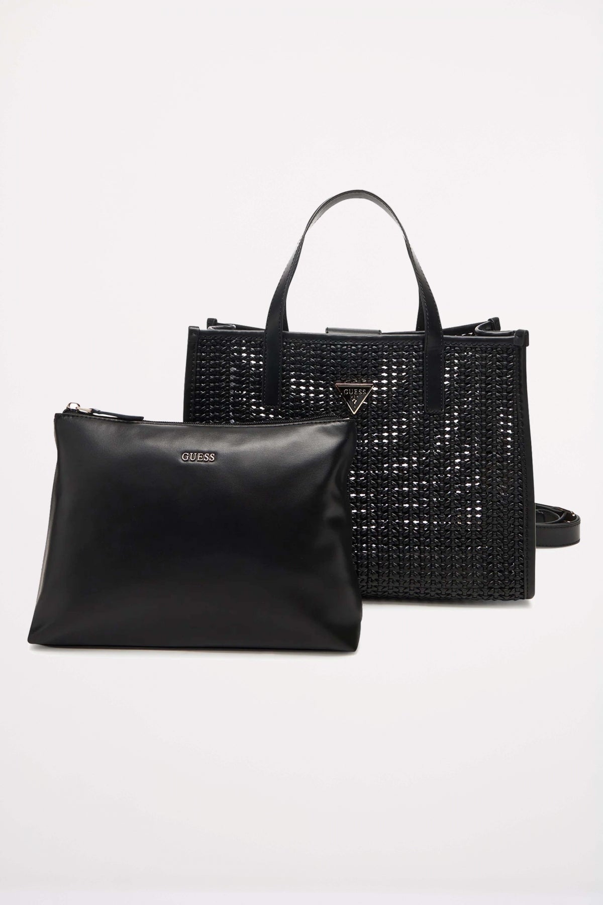 GUESS HWWZ  en color NEGRO  (1)