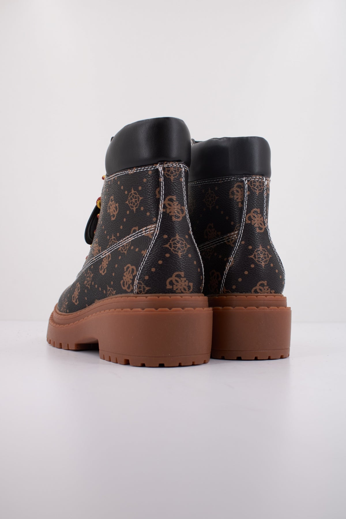 GUESS FLTLVY FAL en color NEGRO  (4)