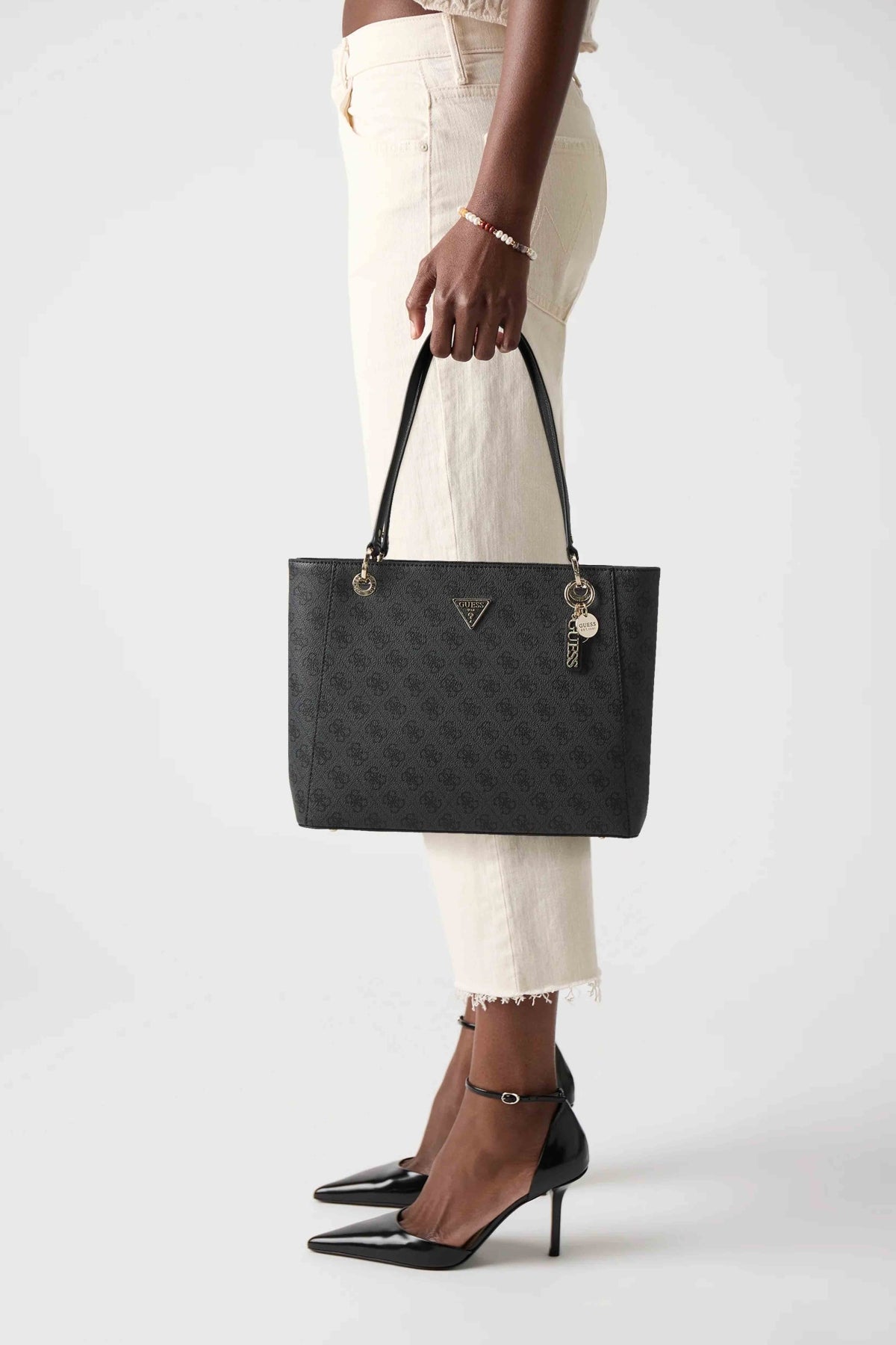 GUESS HWBG  NOELLE II TOTE en color NEGRO  (4)