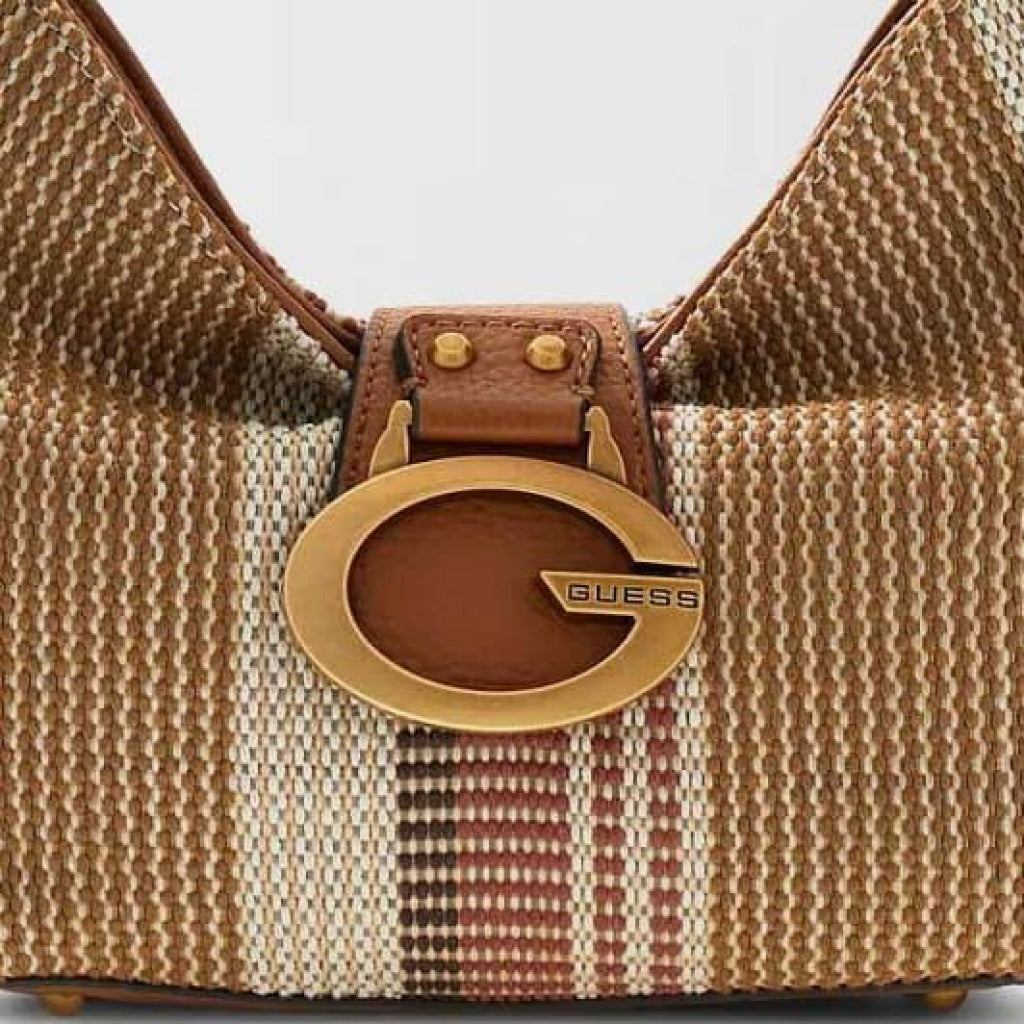 GUESS HWAB  en color MARRON  (6)