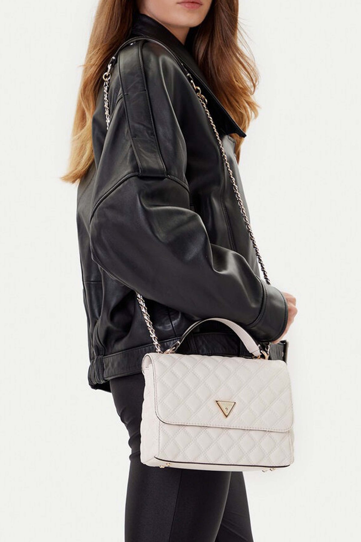 GUESS HWQG   en color BLANCO  (1)